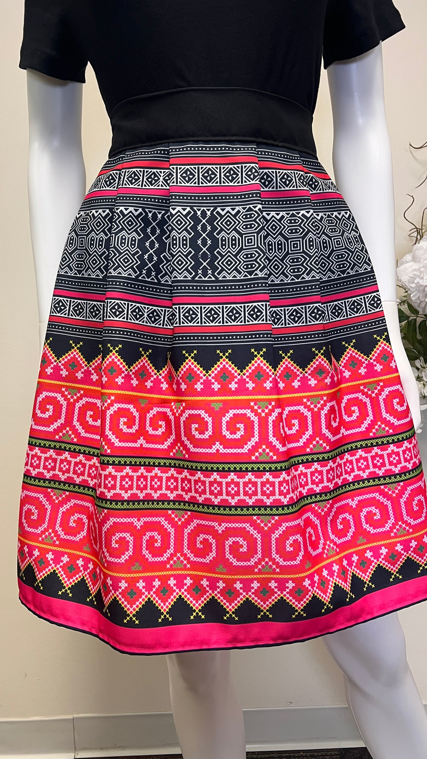 Hmong Skirt (S)