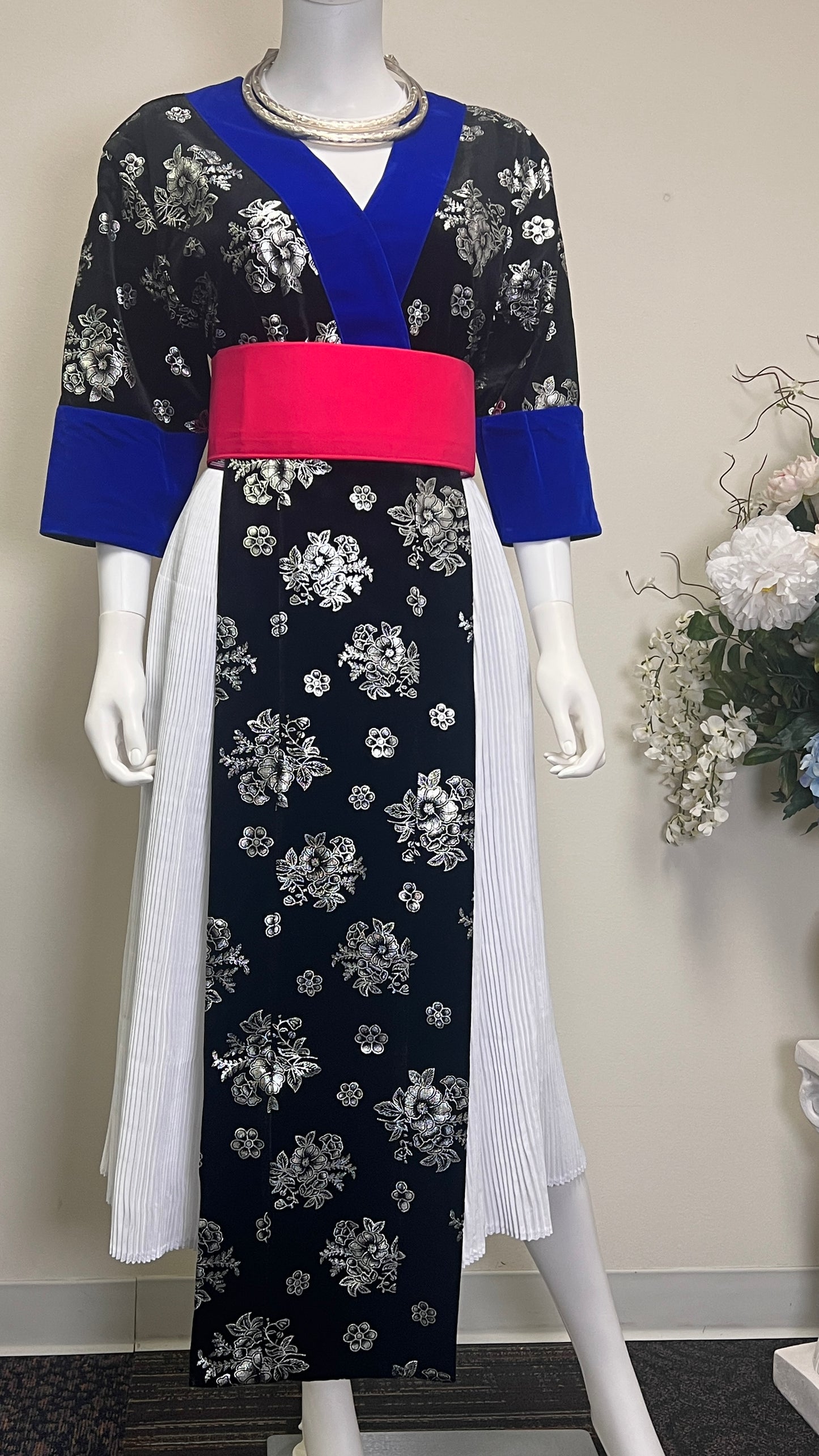 Hmong lady pants outfit (size 42)