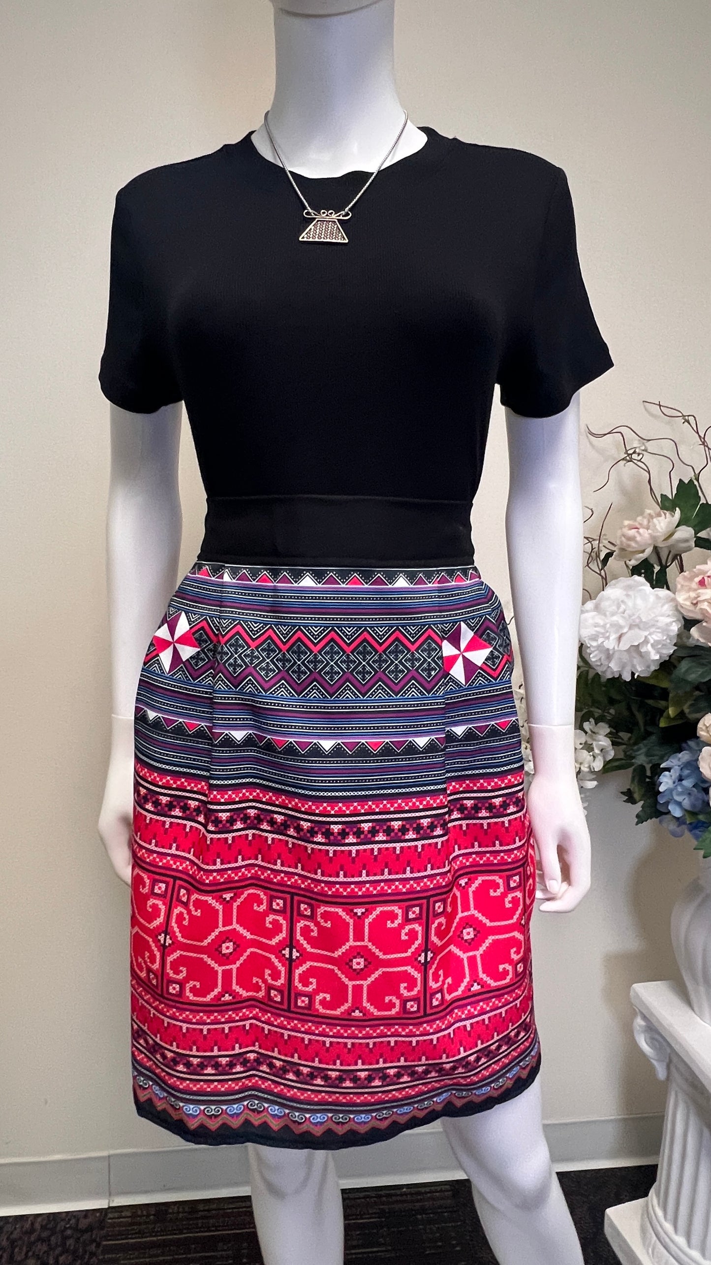 Hmong Pencil Skirt (S)