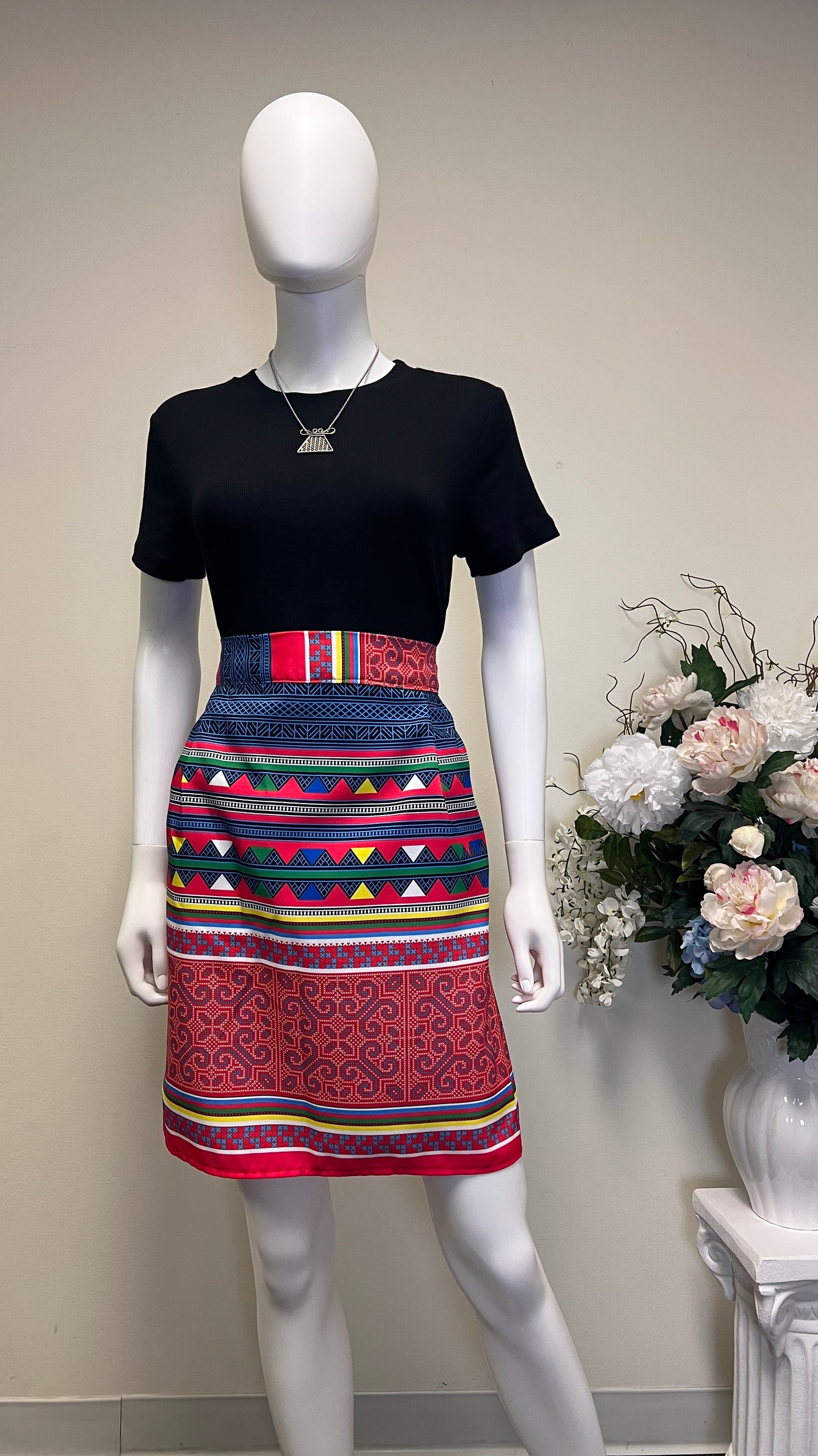 Hmong Pencil Skirt (M/L)