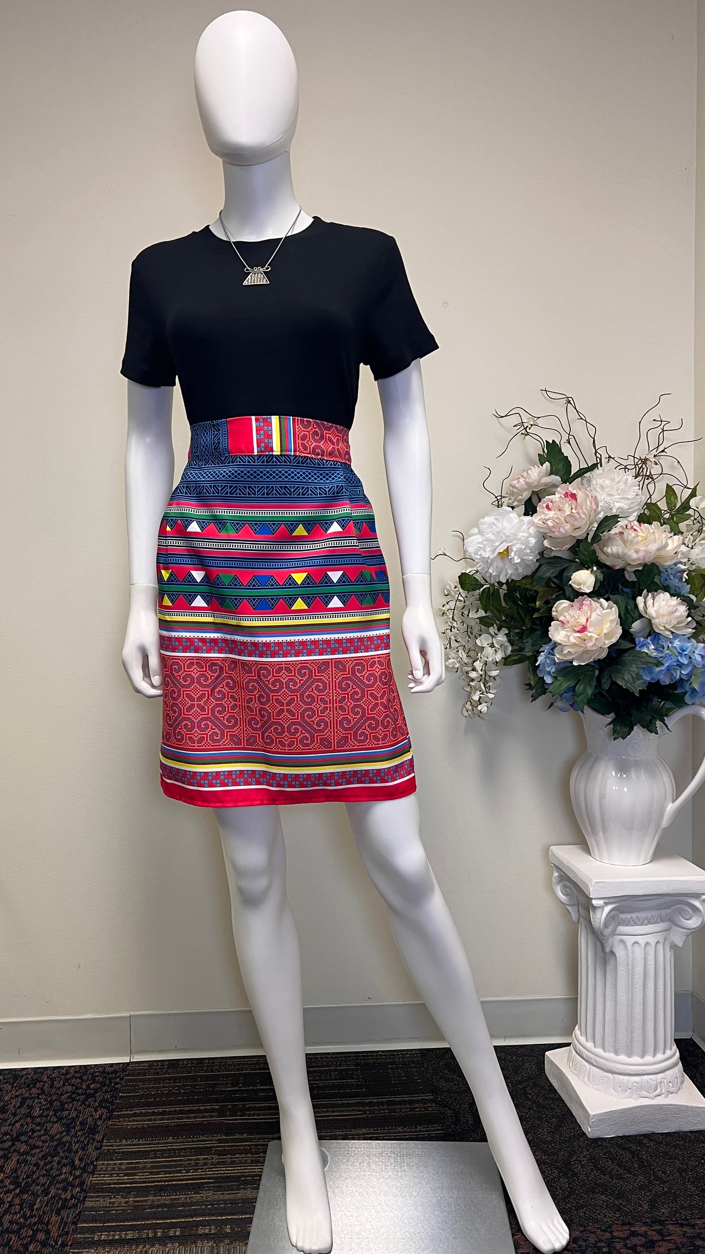 Hmong Pencil Skirt (M/L)