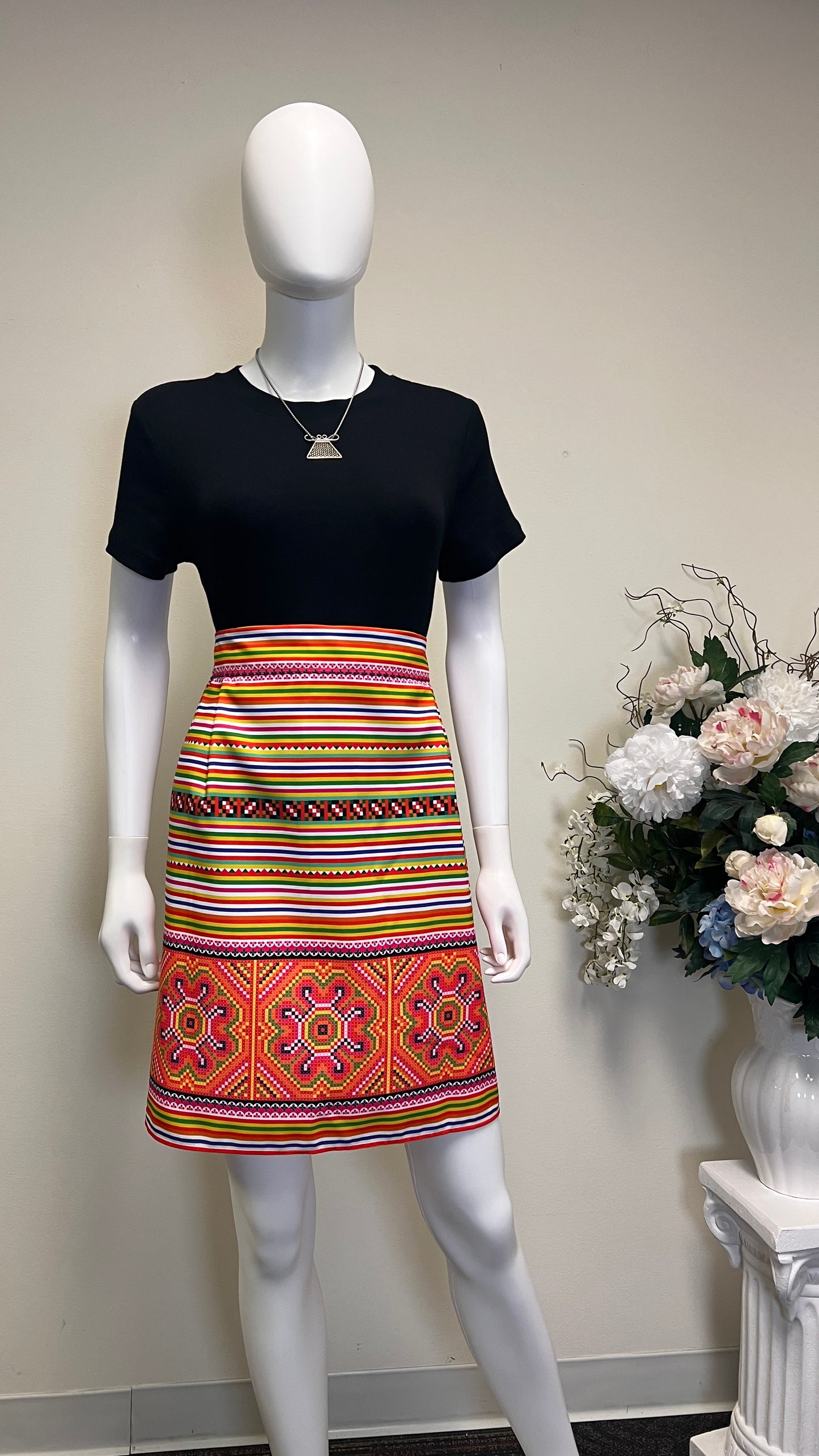 Hmong Pencil Skirt (L)