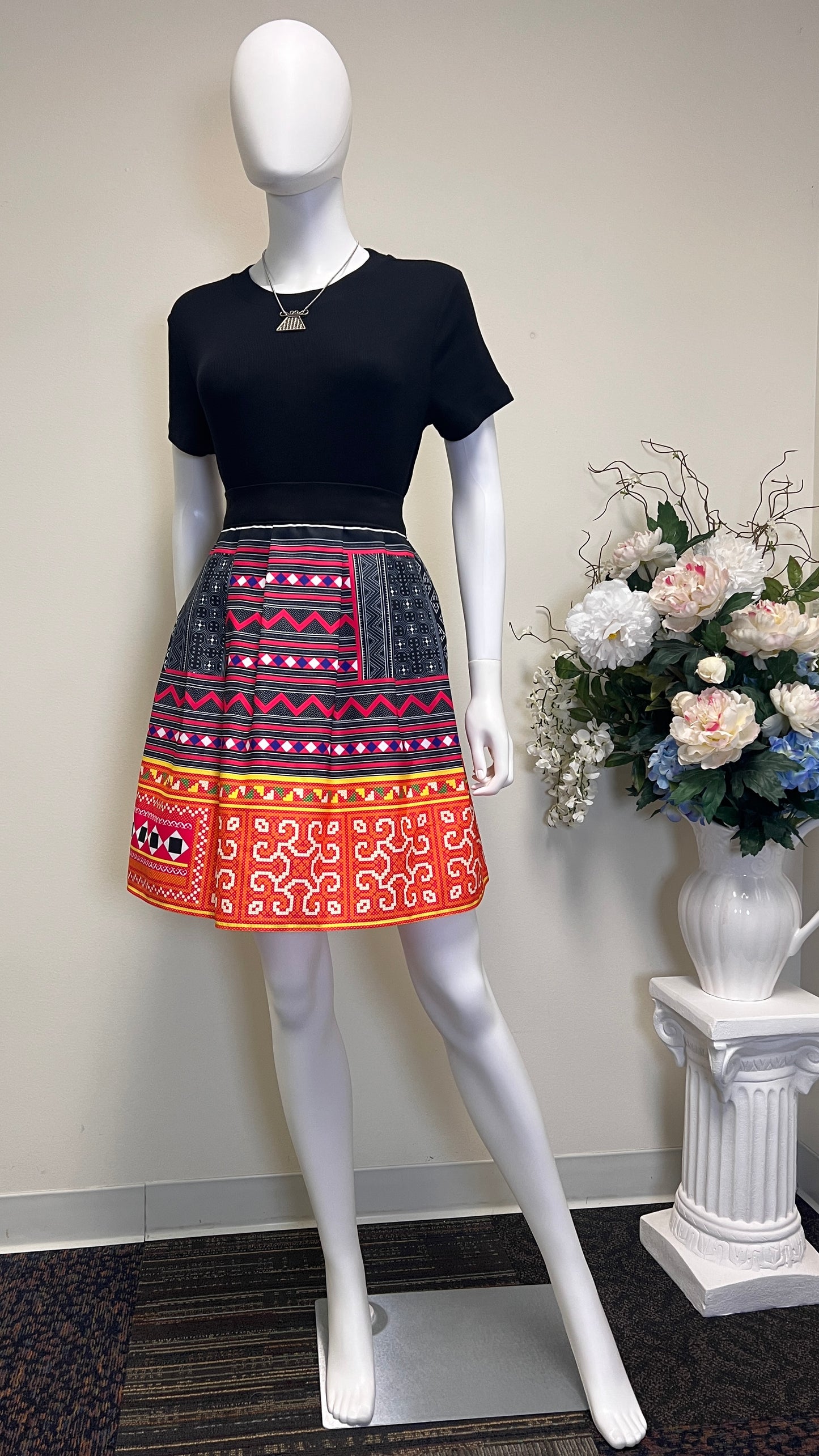 Hmong pleated skirt (M)