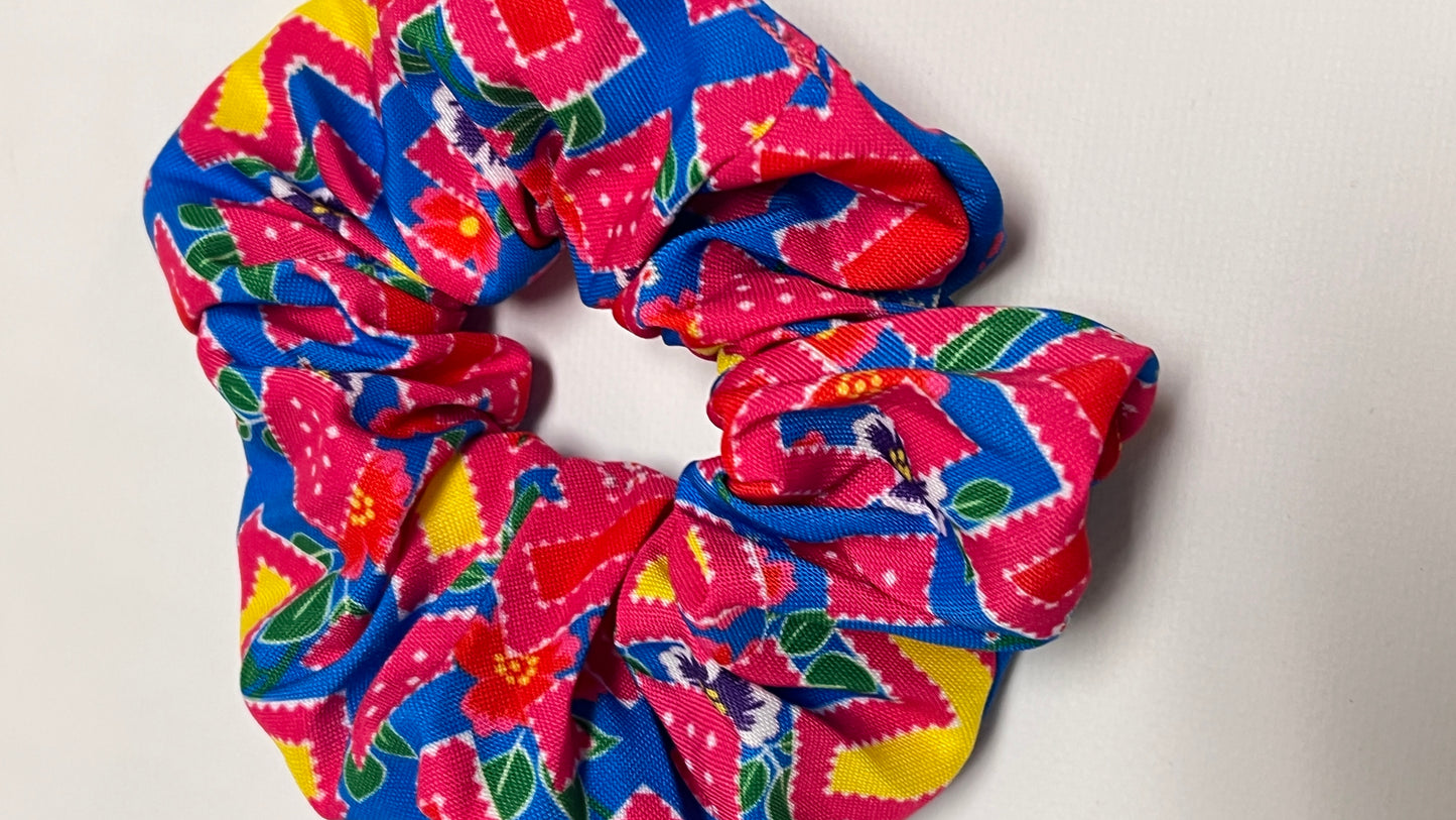 Hmong scrunchies