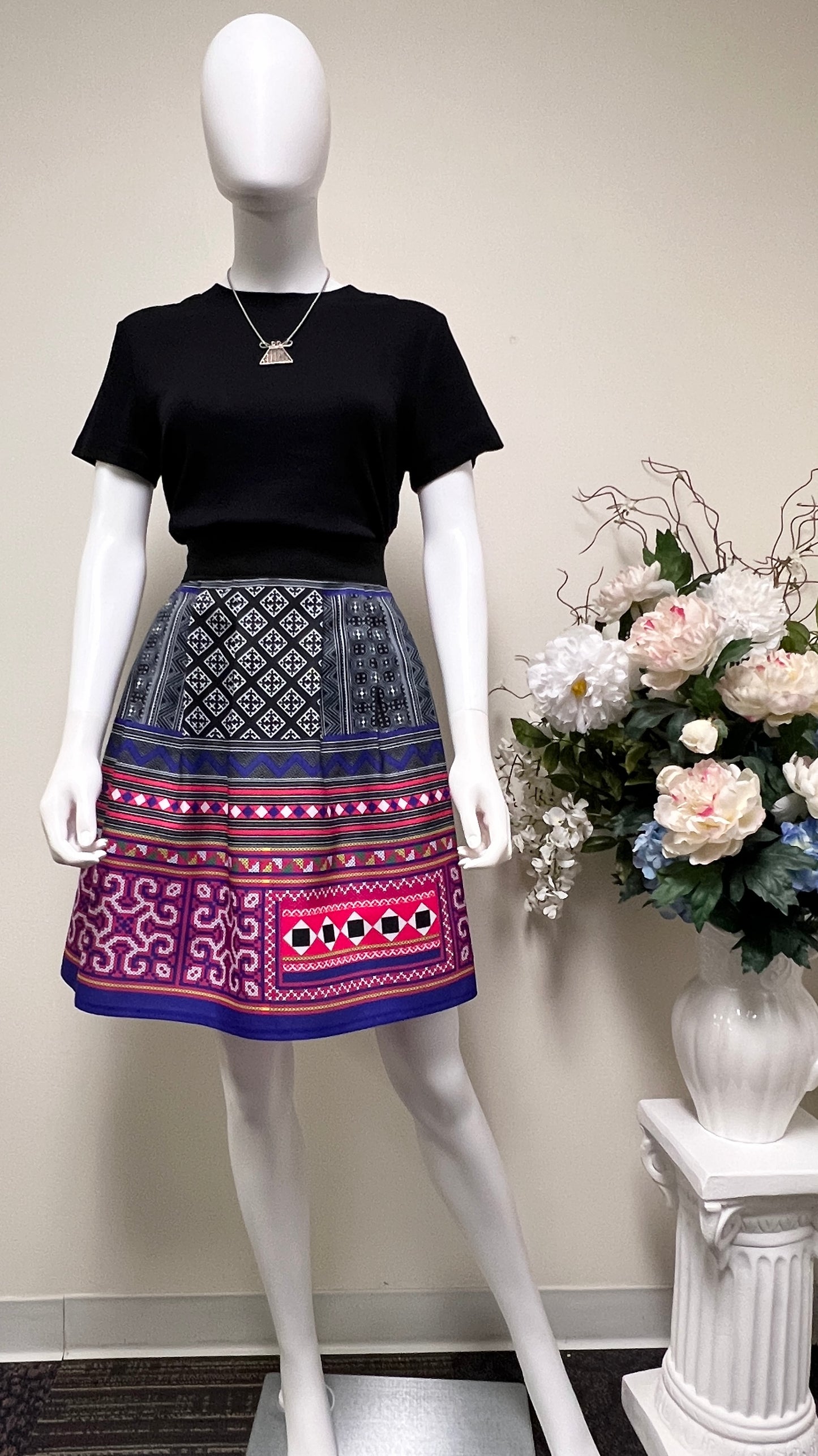 Hmong pleated skirt (M)