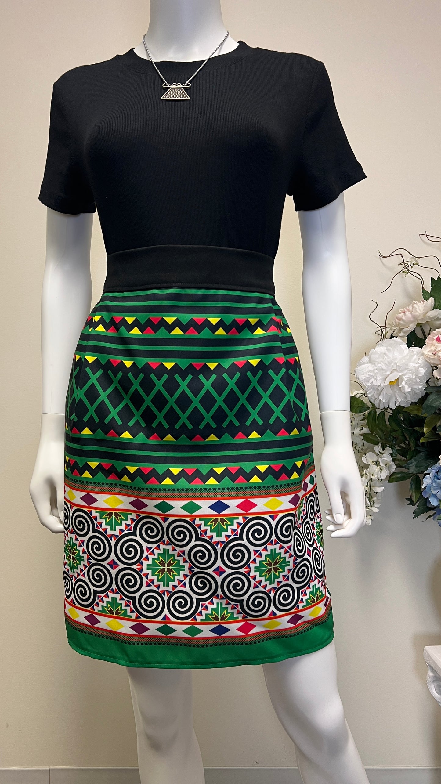 Hmong Pencil Skirt (M/L)