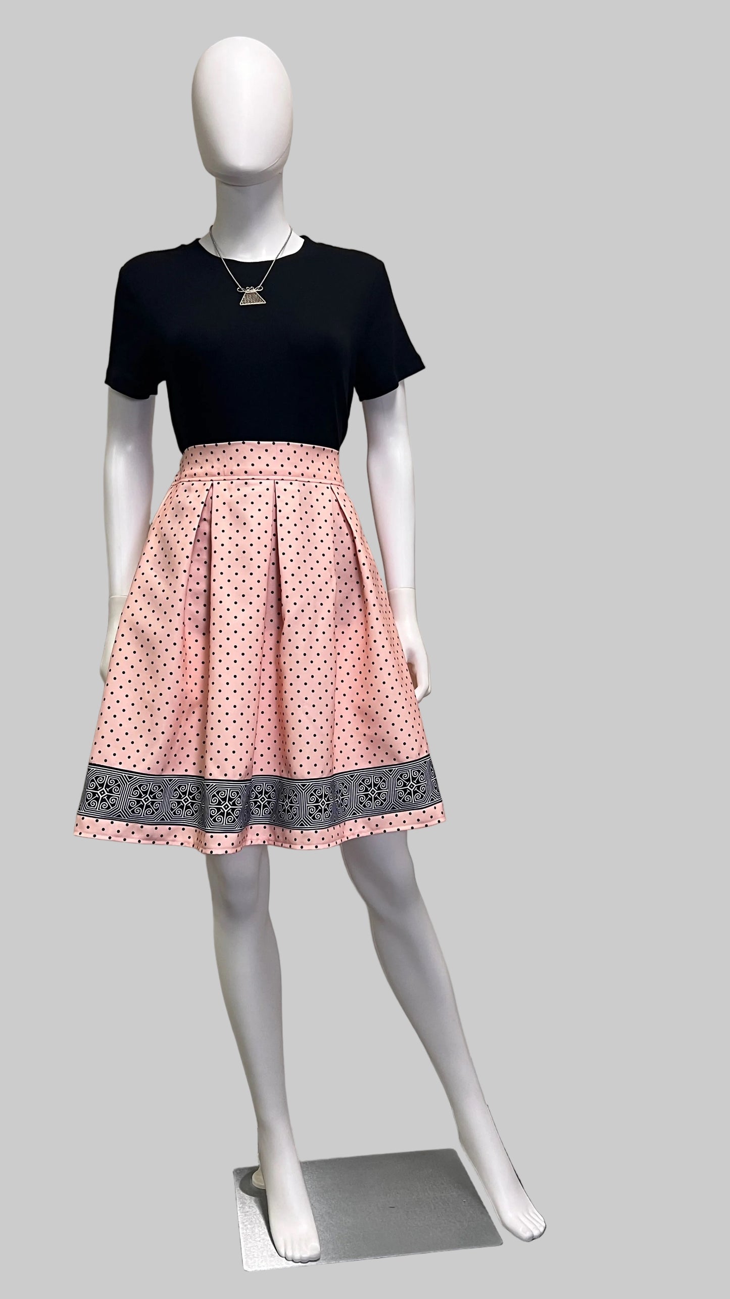 Hmong pleated skirt (M)