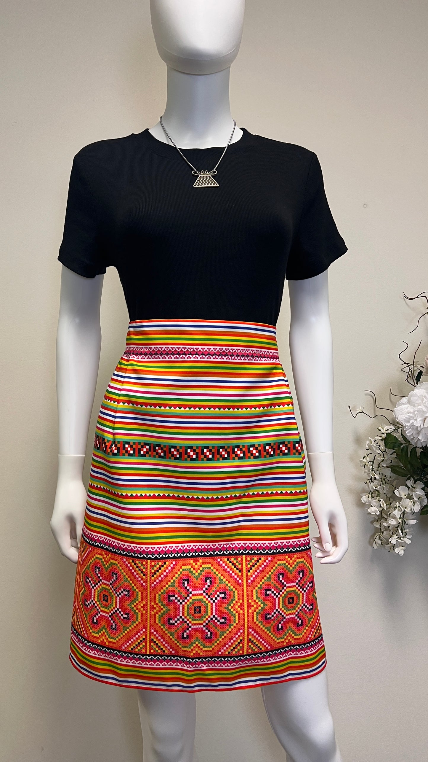 Hmong Pencil Skirt (L)