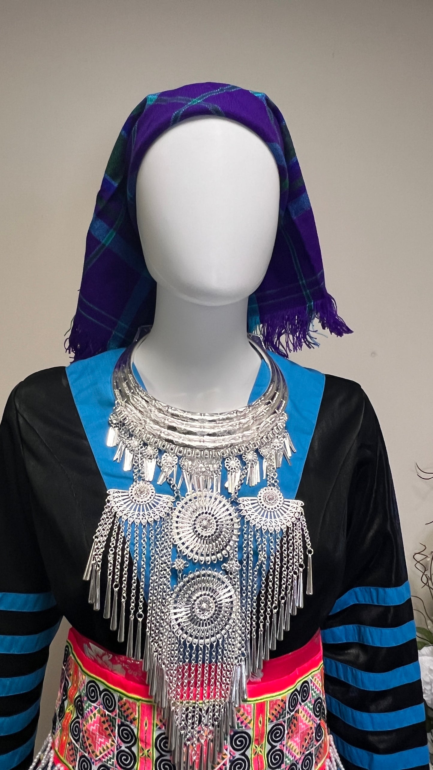 Hmong Vietnam Headwrap Scarf