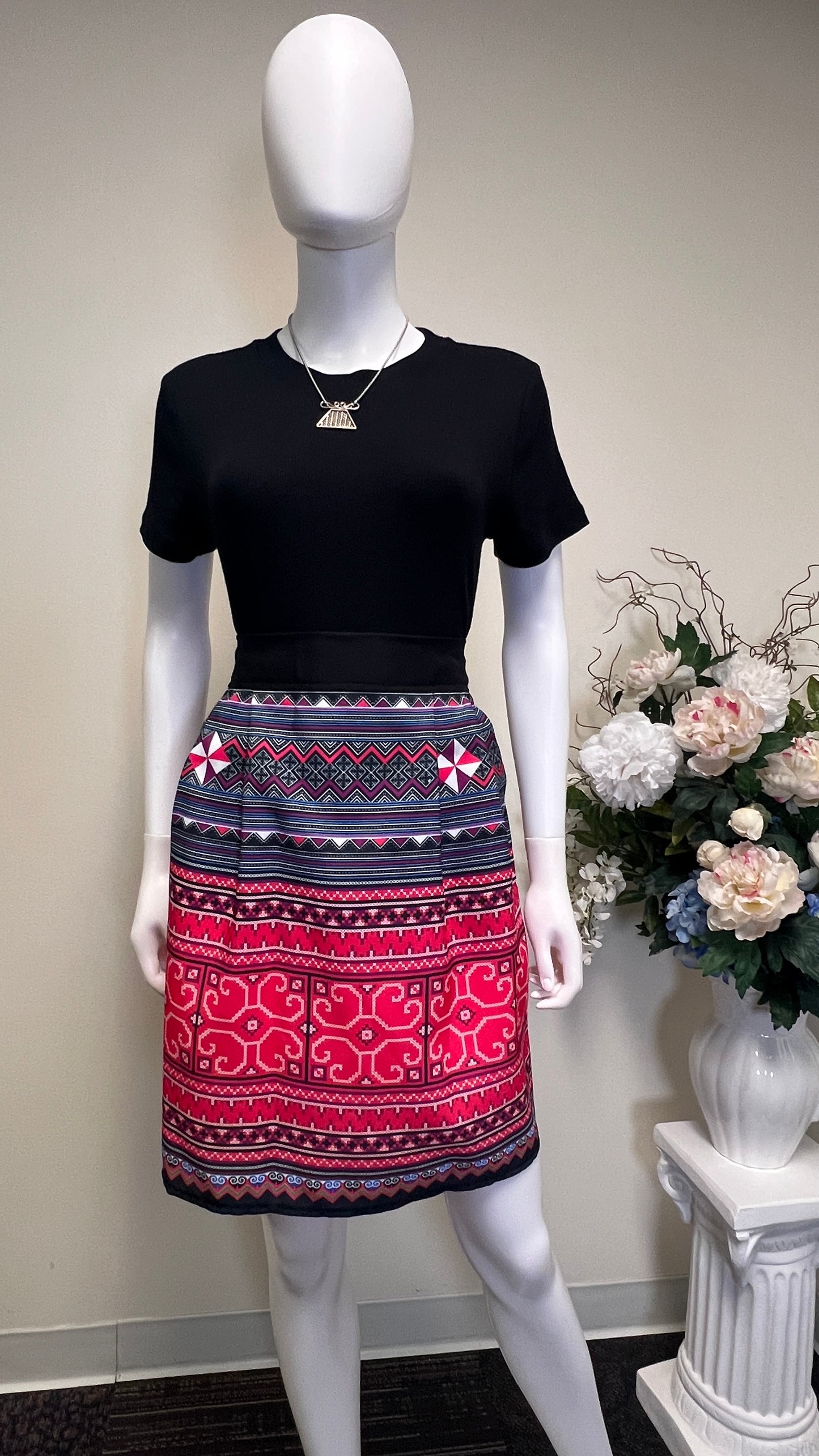 Hmong Pencil Skirt (S)