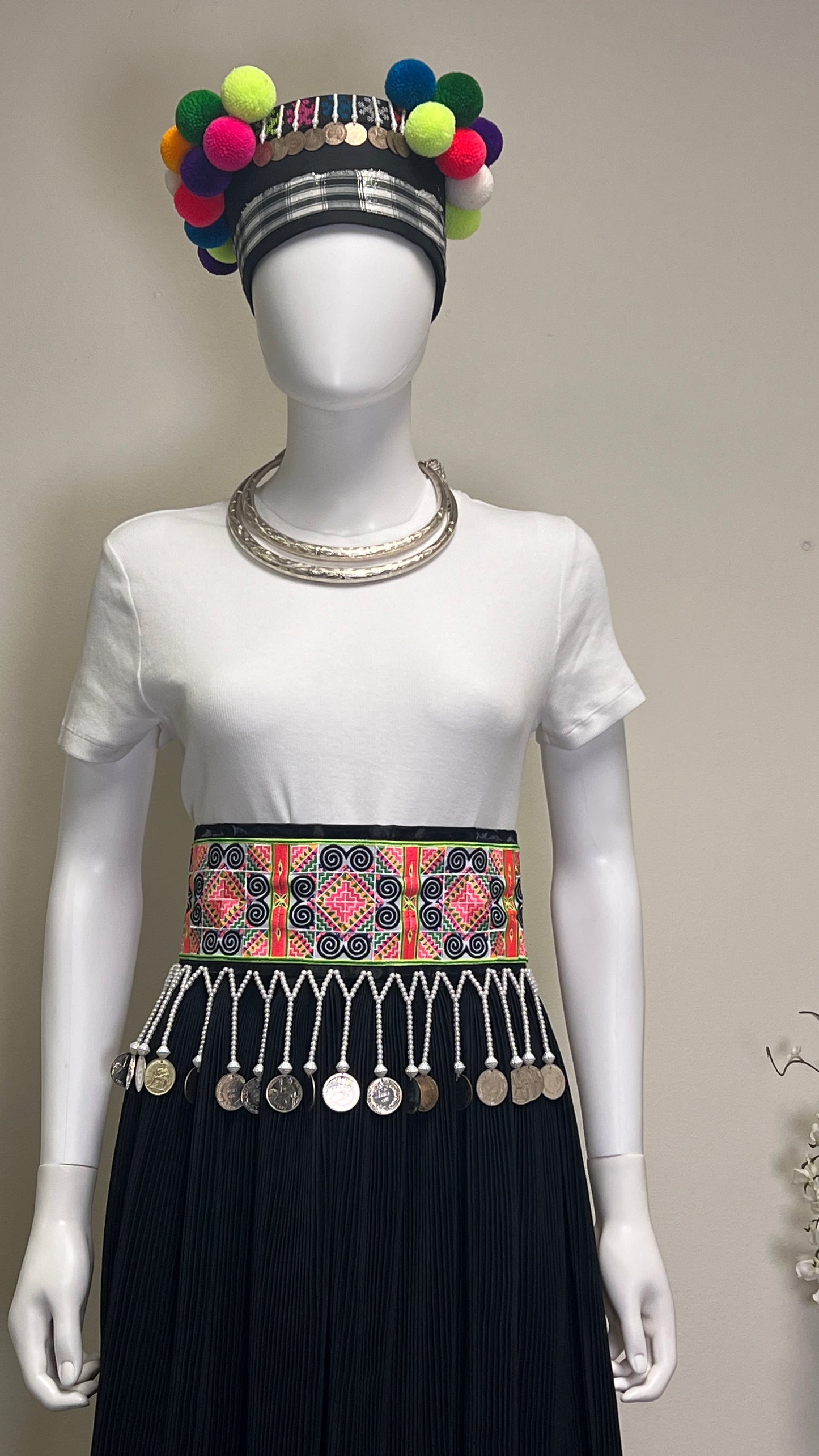 Hmong coin belt 37-inch, black trim