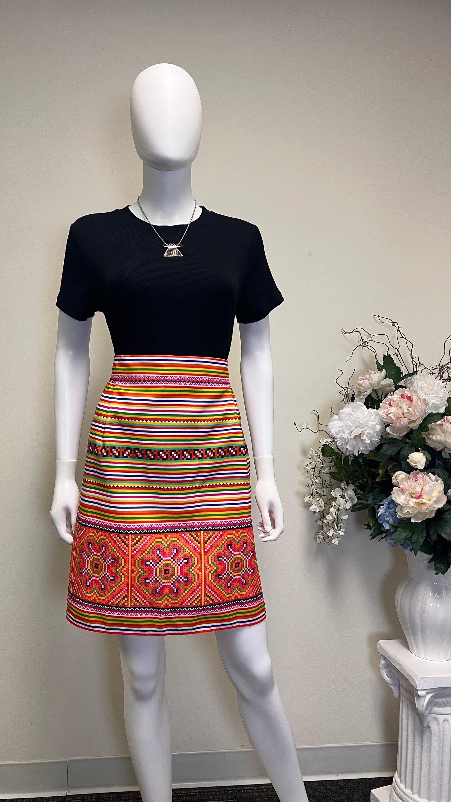 Hmong Pencil Skirt (L)