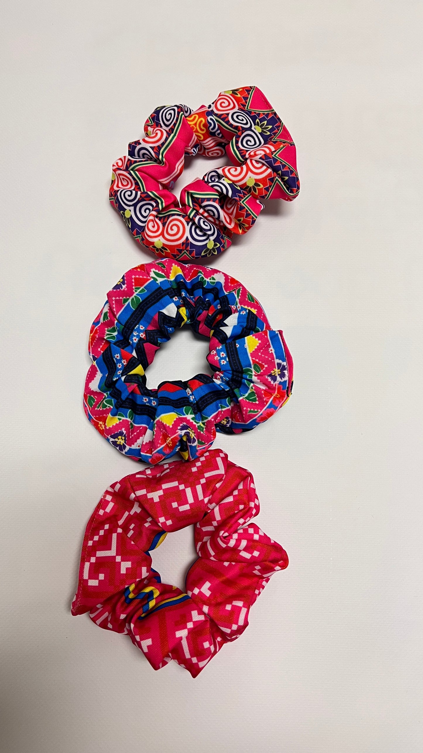 Hmong scrunchies