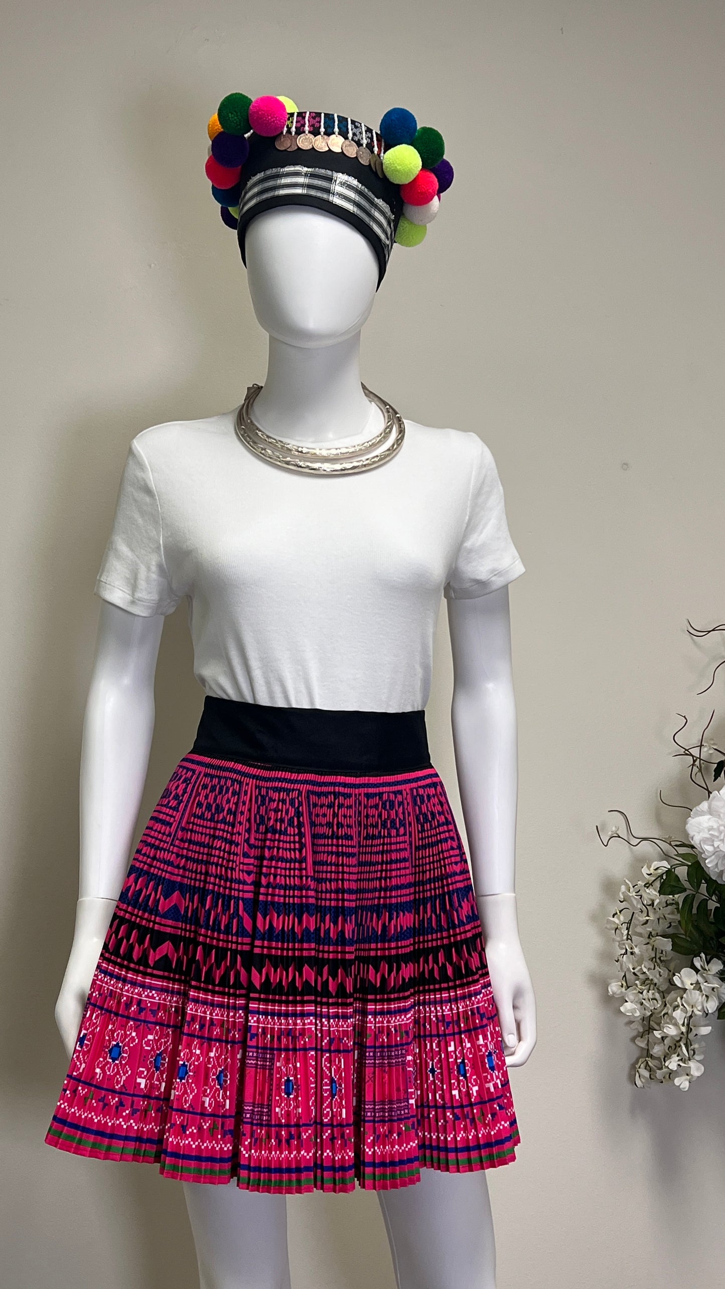 Hmong skirt wraparound (40W/16L and 44W/18L)
