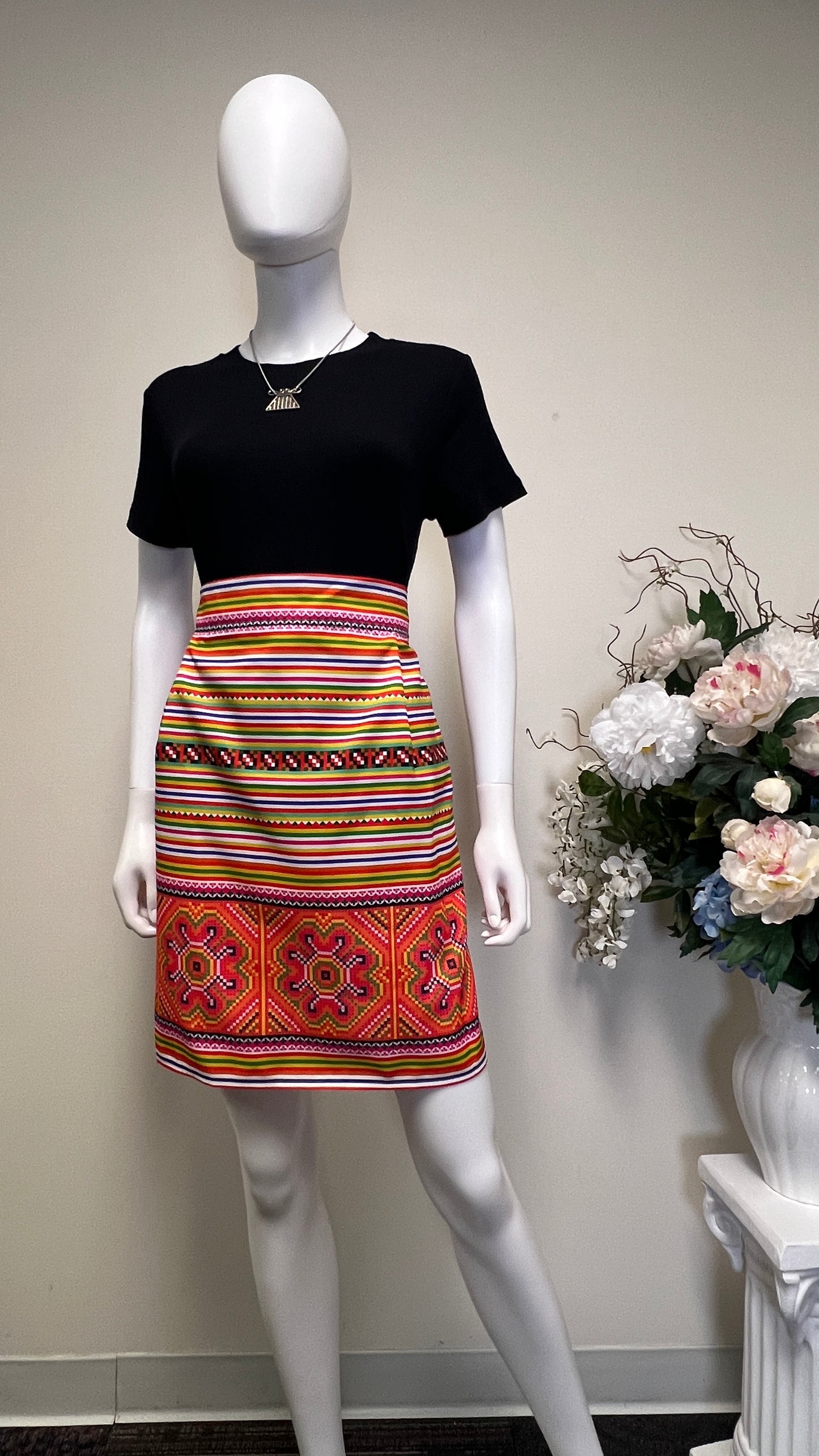 Hmong Pencil Skirt (XL)