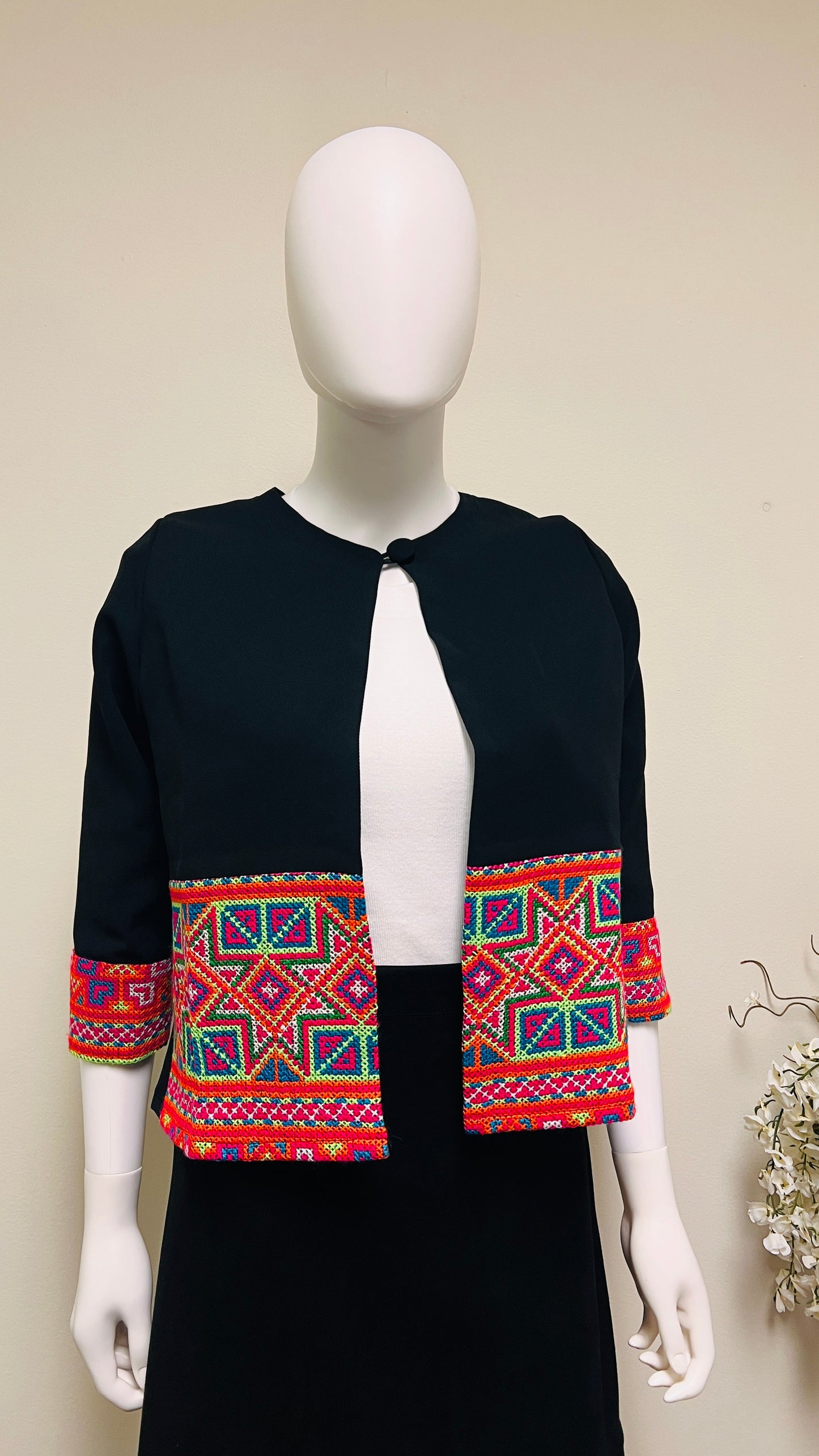Hmong jacket (S/M/36)