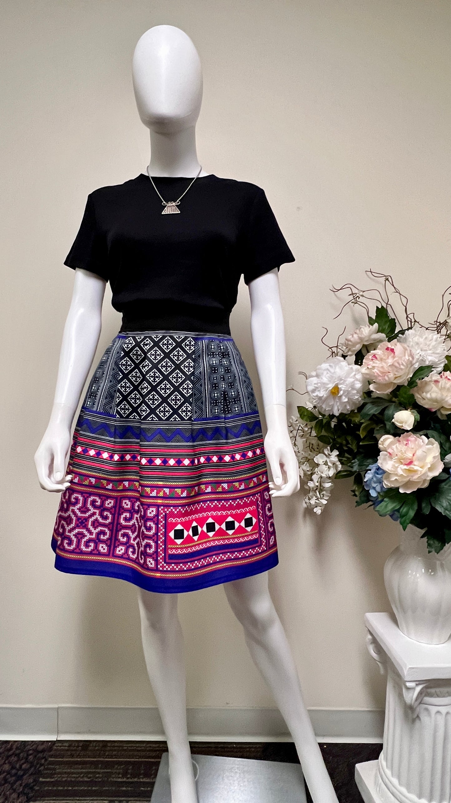 Hmong pleated skirt (M)