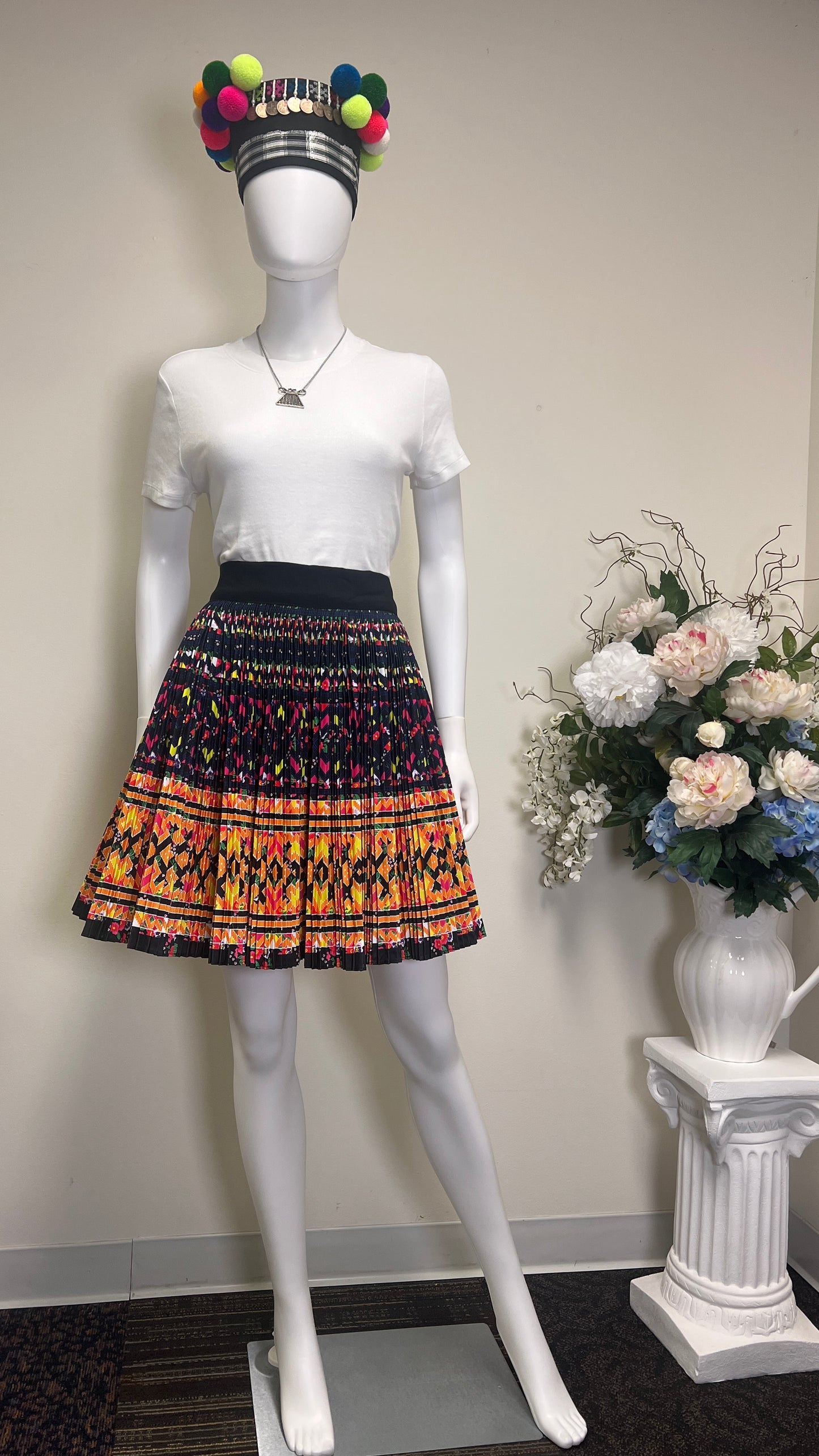 Hmong skirt wraparound (42W/20L)