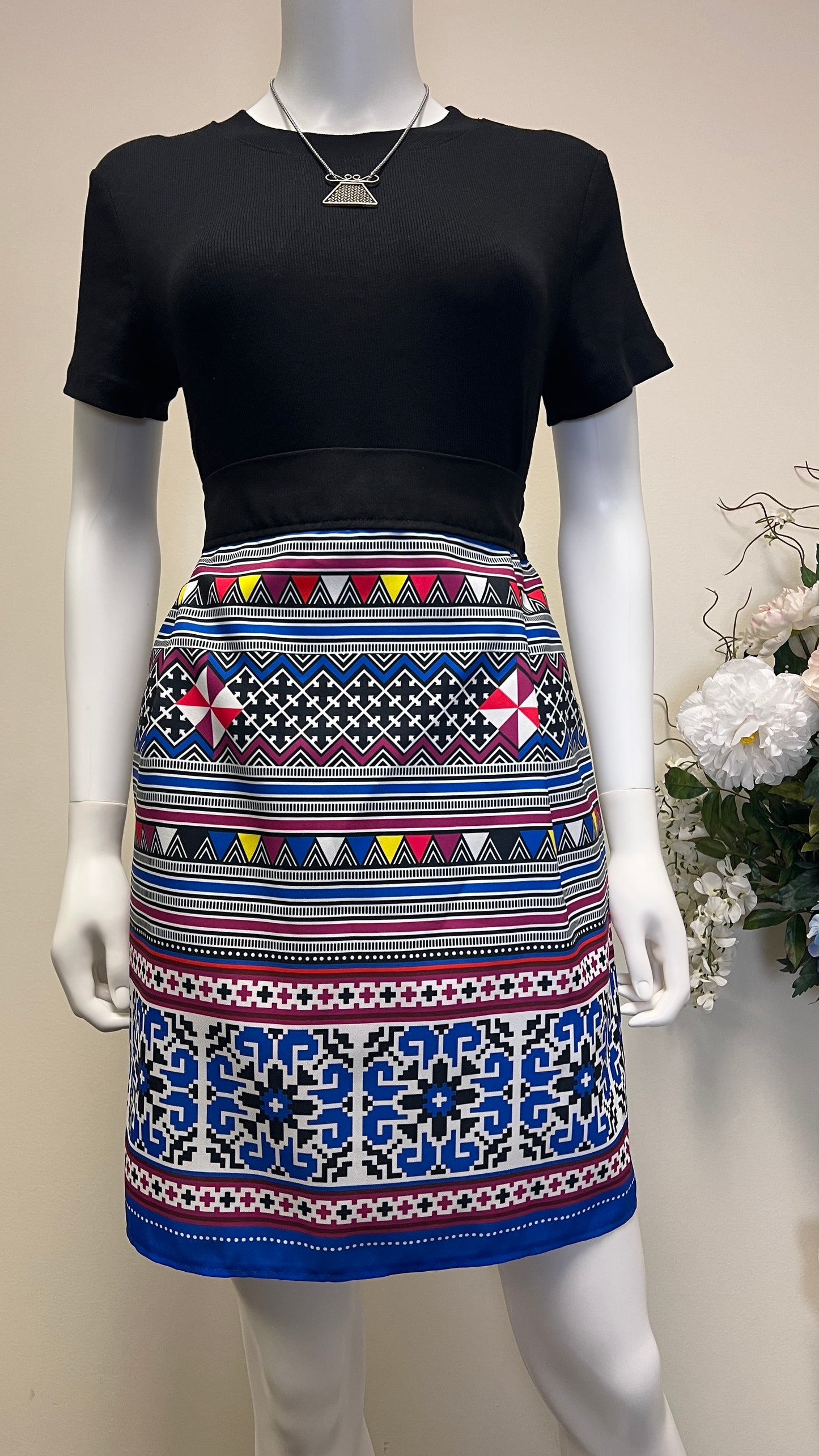 Hmong Pencil Skirt (M/L)