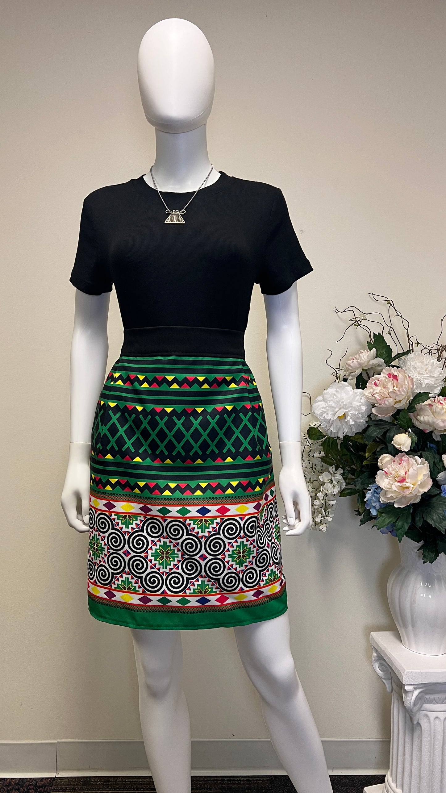 Hmong Pencil Skirt (M/L)