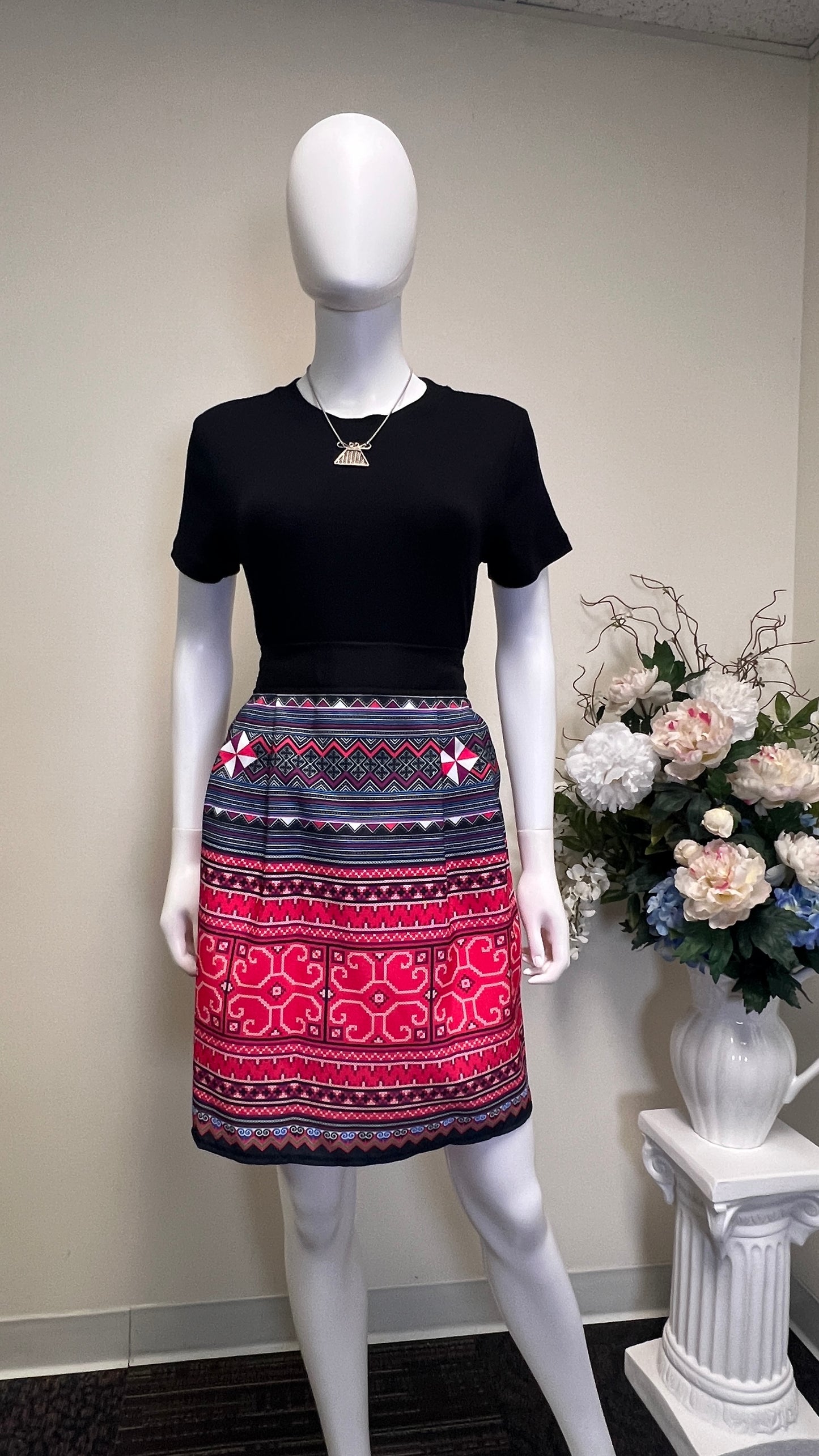 Hmong Pencil Skirt (S)